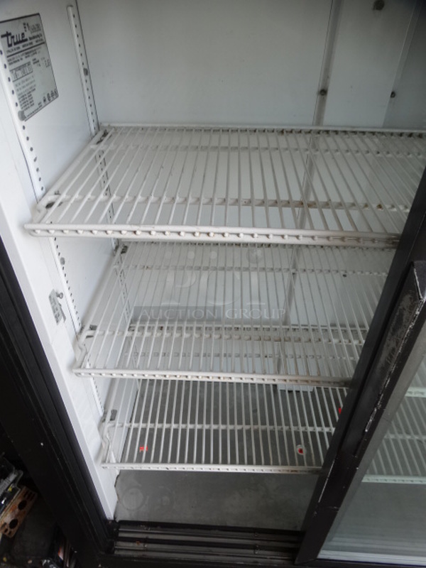NICE! True Model GDM-33-SL-60PE5 Commercial 2 Door Reach In Cooler Merchandiser. 115 Volts, 1 Phase. 40x21x60. Tested and Powers On But Does Not Get Cold - Image 5 of 6