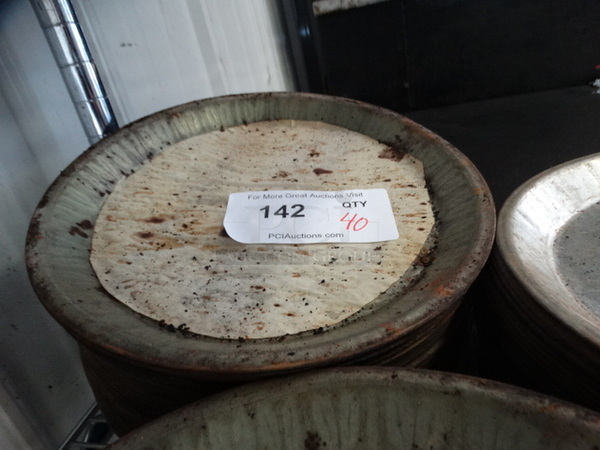 40 Metal Round Pans. 10x10x1. 40 Times Your Bid! - Image 3 of 3