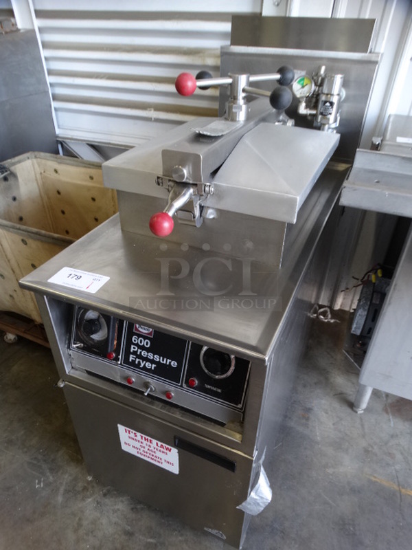 FANTASTIC! Henny Penny Model 600 Stainless Steel Commercial Floor Style Natural Gas Powered Pressure Fryer. 18x40x45 - Image 2 of 9