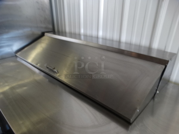 NICE! 2009 True Model TSSU-72-12 Stainless Steel Commercial Sandwich Salad Prep Table Bain Marie on Commercial Casters. 115 Volts, 1 Phase. 72x30x43. Tested and Working! - Image 3 of 8