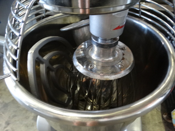 SWEET! 2017 General Model GEM120 Metal Commercial 20 Quart Planetary Mixer w/ Metal Mixing Bowl, Bowl Guard, Paddle, Whisk and Dough Hook. 110 Volts, 1 Phase. 17x22x30. Tested and Does Not Power On - Image 5 of 9