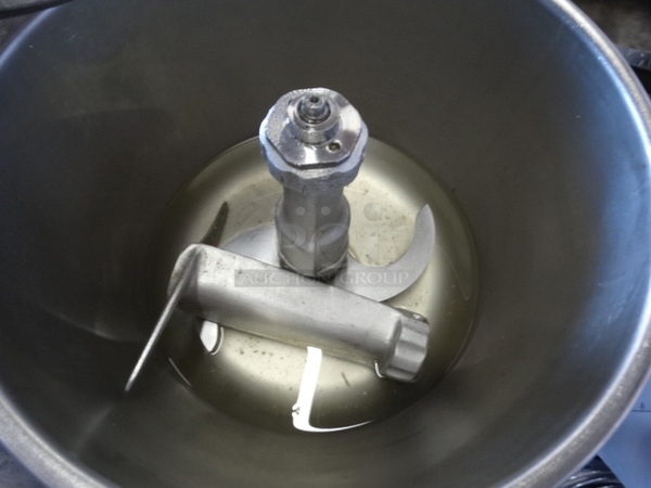 AMAZING! Hobart Model VCM25 Stainless Steel Commercial Floor Style Vertical Cutter Mixer. 208 Volts, 3 Phase. 32x21x42 - Image 5 of 11