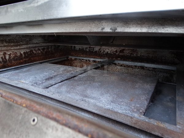 2 GORGEOUS! Baker's Pride Model 351 Stainless Steel Commercial Gas Powered Single Deck Pizza Ovens w/ Cooking Stones! 57x45x51. 2 Times Your Bid! - Image 6 of 9