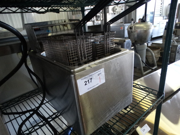 Stainless Steel Countertop Single Bay Deep Fryer w/ 2 Metal Fry Baskets. 11x17x16 - Image 3 of 5