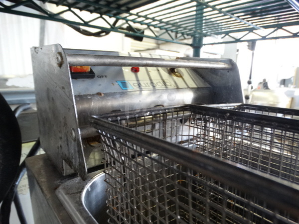 Stainless Steel Countertop Single Bay Deep Fryer w/ 2 Metal Fry Baskets. 11x17x16 - Image 5 of 5