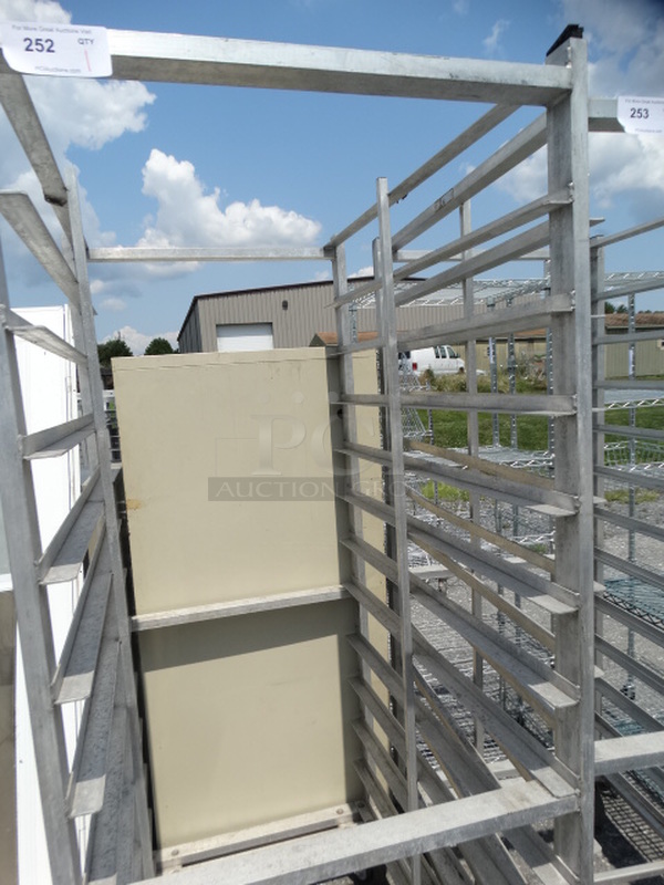 Metal Commercial Transport Pan Rack on Commercial Casters. 29.5x42.5x77 - Image 2 of 3