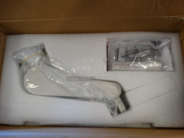 BRAND NEW IN BOX! GCX Model WS-0004-16D VHM Swivel Arm