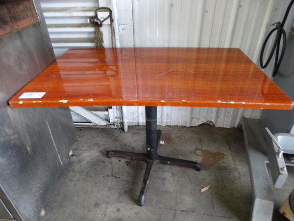 Wood Pattern Table on Black Metal Table Base. 47.5x29.5x30