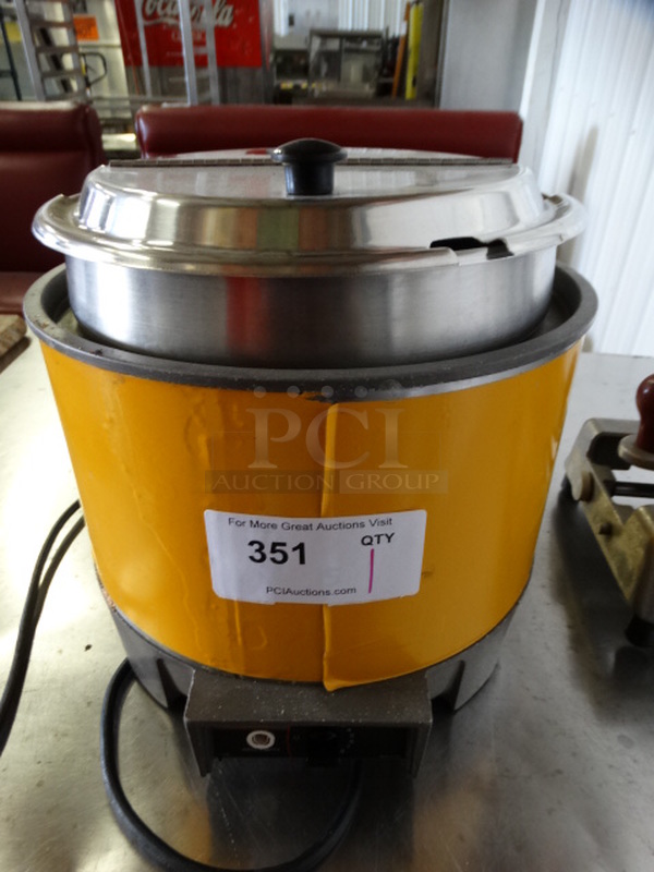 NICE! Vollrath Model HS-11 Stainless Steel Commercial Countertop Soup Kettle Food Warmer w/ Drop In and Lid. 120 Volts, 1 Phase. 13x13x13. Tested and Working!