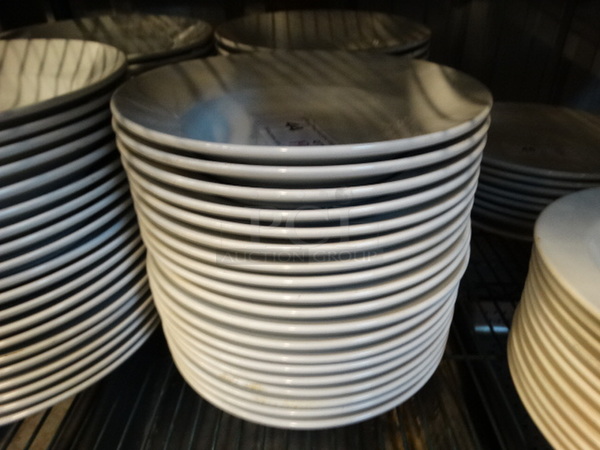 19 White Ceramic Pasta Plates. 10.5x10.5x2. 19 Times Your Bid!