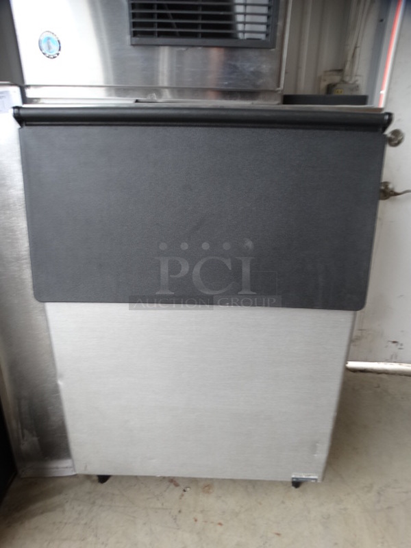 2 GREAT! Items; Hoshizaki Model KM-515MAJ Stainless Steel Commercial Ice Machine Head and Commercial Ice Machine Bin. 115 Volts, 1 Phase. 31x33x77. 2 Times Your Bid! Makes One Unit - Image 5 of 8