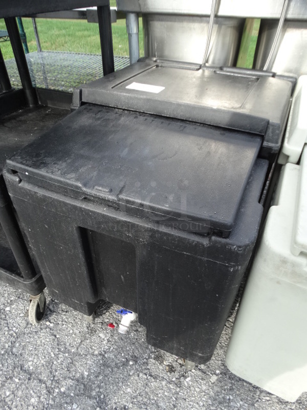 Cambro Black Poly Bin on Commercial Casters. 23x32x29 - Image 2 of 5
