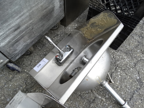 Stainless Steel Commercial Wall Mount Single Bay Sink w/ Side Splash Guards, Faucet and Handles. 19x16x22 - Image 2 of 6