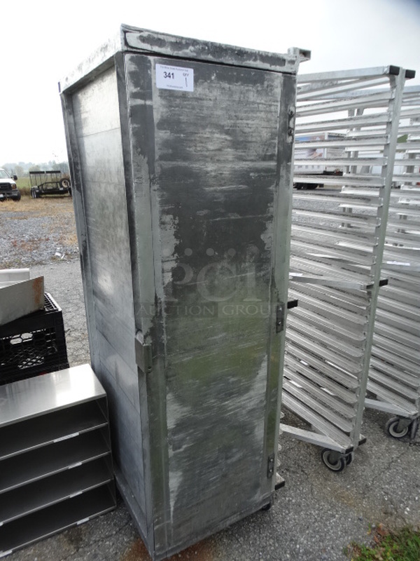 Metal Commercial Enclosed Pan Transport Rack on Commercial Casters. 20.5x27x68 - Image 2 of 5