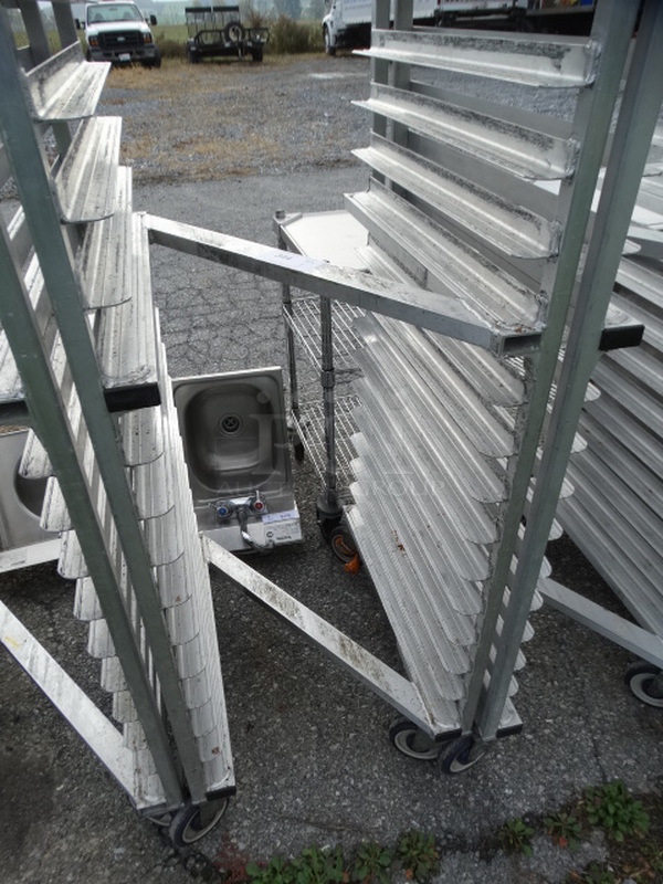 Metal Commercial Pan Transport Rack on Commercial Casters. 20.5x27x70 - Image 4 of 4
