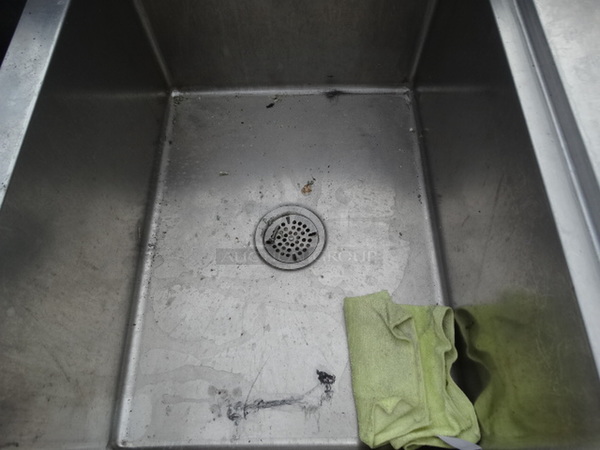Stainless Steel Commercial 3 Bay Sink w/ Left Side Drainboard, Faucets, Handles and Spray Nozzle Attachment. 105x30x43. Bays 1824x12. Drainboard 22x27x2 - Image 7 of 9