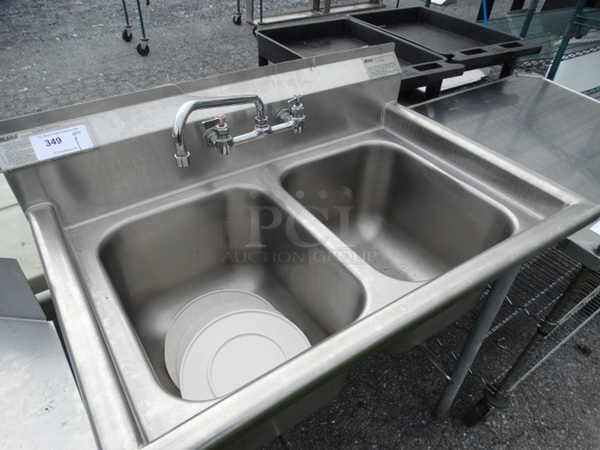 Stainless Steel Commercial 2 Bay Sink w/ Faucet and Handles. 41x27x44. Bays 16x20x12 - Image 4 of 5