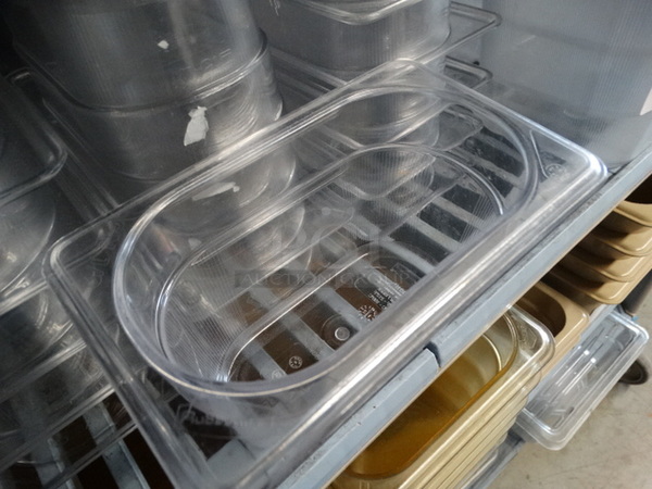 10 Rubbermaid Clear Poly 1/9 Size Drop In Bins. 1/9x4. 10 Times Your Bid! - Image 2 of 4