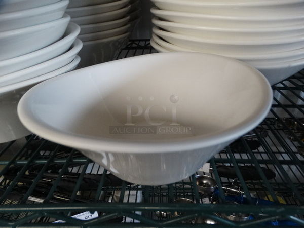12 Creations White Poly Bowls. 8x7.25x3. 12 Times Your Bid! - Image 3 of 6