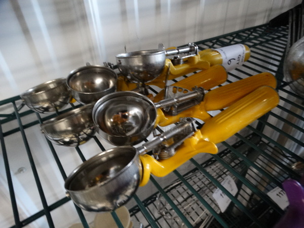 6 Metal Scoops w/ Yellow Handle. 9". 6 Times Your Bid! - Image 3 of 3