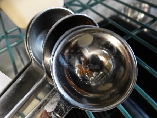 5 Metal Scoops. 8". 5 Times Your Bid! - Image 2 of 3