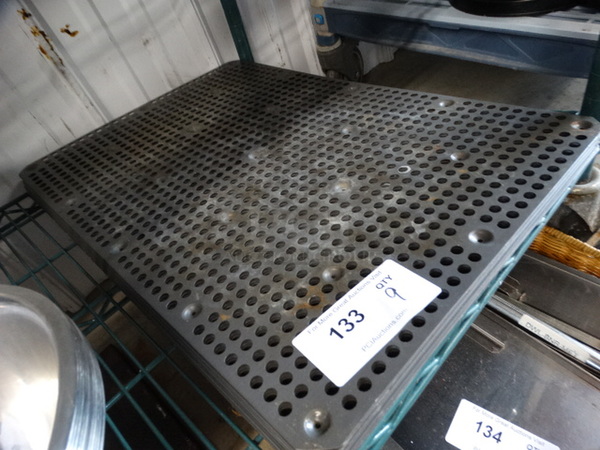 9 Metal Perforated Baking Sheets. 16x24x0.5. 9 Times Your Bid! - Image 2 of 4