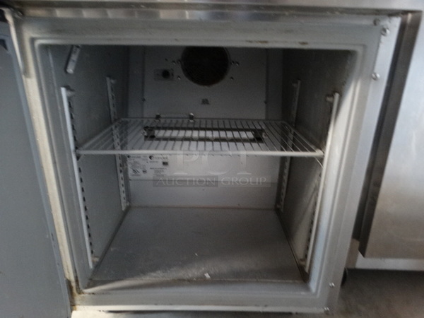 NICE! Randell Model 9404-7 Stainless Steel Commercial Single Door Undercounter Cooler on Commercial Casters. 115 Volts, 1 Phase. 27x30x32. Tested and Working! - Image 4 of 5
