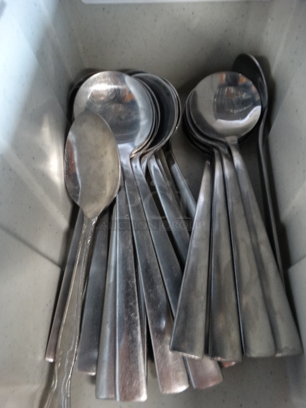 ALL ONE MONEY! Lot of Metal Soup Spoons in Poly Bin! 6" - Image 4 of 4
