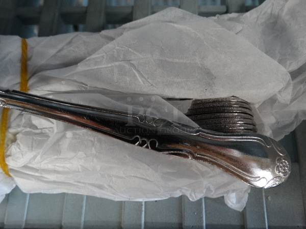 ALL ONE MONEY! Lot of 24 BRAND NEW Metal Forks! 7.5" - Image 2 of 4
