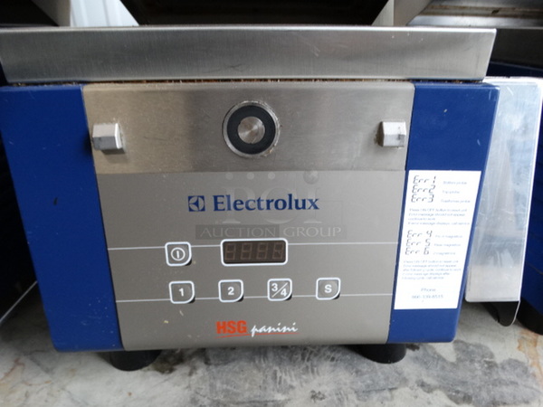 AWESOME! 2012 Electrolux Model HSPPAN HSG Panini Stainless Steel Commercial Countertop Electric Powered Panini Press. 208 Volts, 1 Phase. 14x24x21. Cannot Test Due To Plug Style - Image 4 of 7