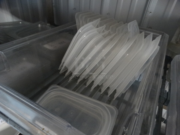 11 Poly 1/9 Size Drop In Bin Lids. 11 Times Your Bid! - Image 3 of 3