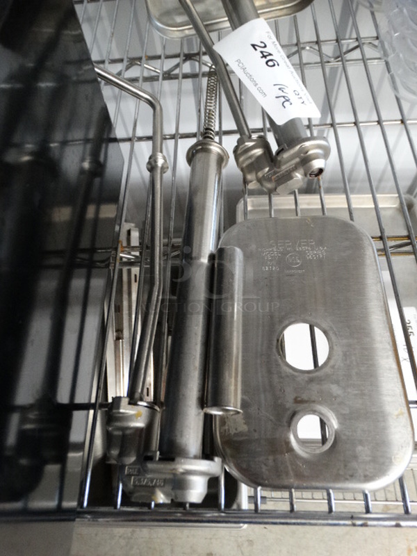 Metal Server Pump Piece w/ Extra Pieces.  - Image 2 of 3