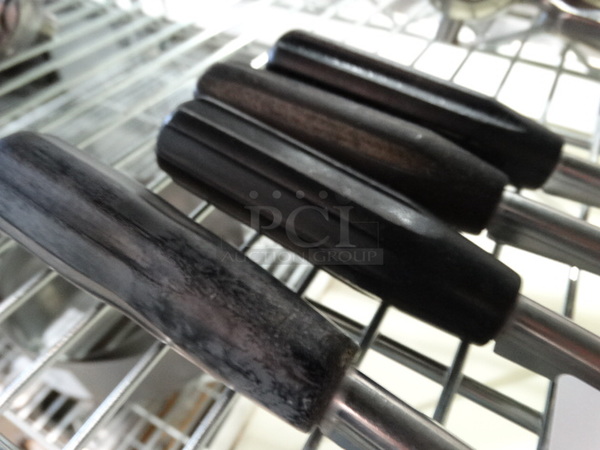 4 Metal Spades. 9". 4 Times Your Bid! - Image 3 of 3