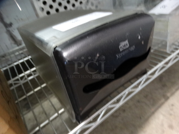 Tork Xpressnap Poly Napkin Dispenser. 7x12z5 - Image 3 of 4