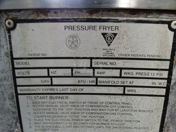 BEAUTIFUL! Henny Penny Model 600 Stainless Steel Commercial Gas Powered Pressure Fryer on Commercial Casters. 18x38x48 - Image 9 of 11