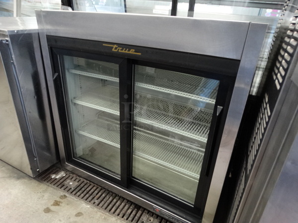 WOW! 2014 True Model TSD-09G-LD Stainless Steel Commercial 2 Door Cooler Merchandiser. 115 Volts, 1 Phase. 36x21x35. Tested and Working! - Image 2 of 8