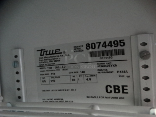 WOW! 2014 True Model TSD-09G-LD Stainless Steel Commercial 2 Door Cooler Merchandiser. 115 Volts, 1 Phase. 36x21x35. Tested and Working! - Image 6 of 8