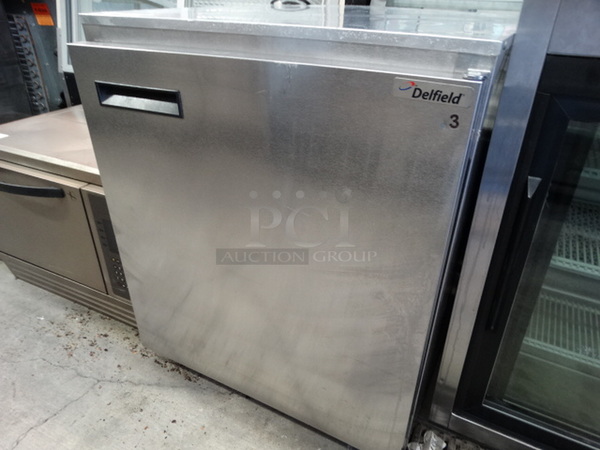 NICE! 2012 Delfield Model 406CA-DD1 Stainless Steel Commercial Single Door Cooler on Commercial Casters. 115 Volts, 1 Phase. 27x27x32. Tested and Working! - Image 2 of 6