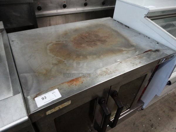 BEAUTIFUL! Vulcan Stainless Steel Commercial Gas Powered Full Size Convection Oven w/ View Through Doors, Metal Oven Racks and Thermostatic Controls. 40x31x31.5 - Image 4 of 8