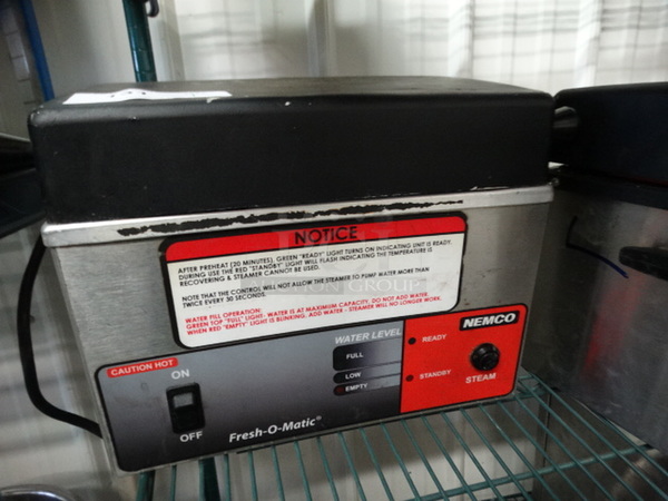 NICE! 2017 Nemco Model 6625B Stainless Steel Commercial Countertop Electric Steamer. 120 Volts, 1 Phase. 17x12x12. Tested and Working! - Image 3 of 6