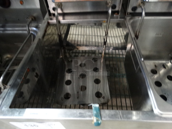 Globe Metal Countertop Electric Powered Fryer. Missing 1 Bin. 22x19x17 - Image 5 of 7