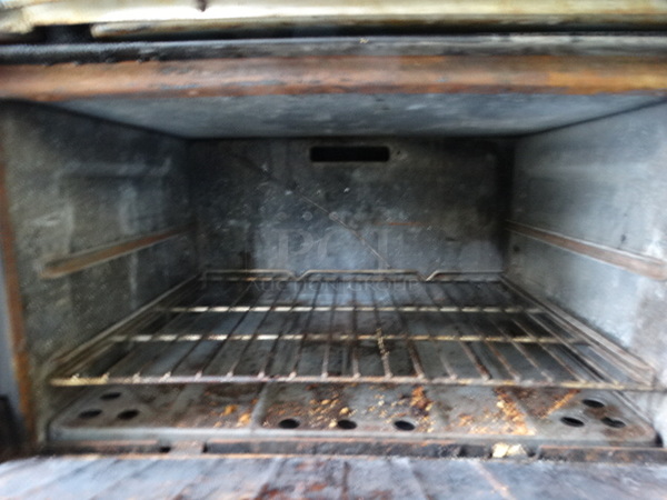 NICE! Garland Metal Commercial Gas Powered 6 Burner Range w/ Right Side Flat Top Griddle, 2 Lower Ovens and Metal Overshelf.  62x33x58 - Image 8 of 10