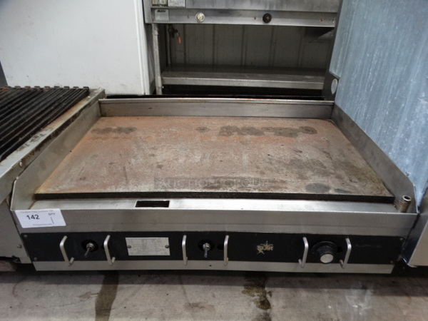 NICE! Star Model 636 Stainless Steel Commercial Countertop Gas Powered Flat Top Griddle. 20,000 BTU. 36x26x14