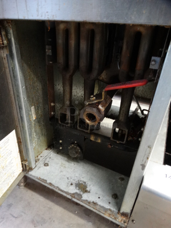 NICE! 2007 Dean Model SR142GN Stainless Steel Commercial Natural Gas Powered Deep Fat Fryer. 105,000 BTU. 15.5x29x48 - Image 6 of 8