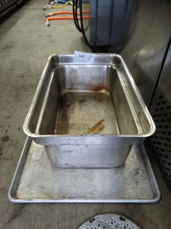 2 Metal Items; Fryer Bin and Full Size Baking Pan. 13.5x22x8, 18x26x1. 2 Times Your Bid!
