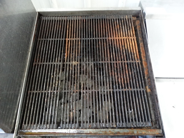 NICE! Imperial Stainless Steel Commercial Gas Powered Charbroiler Grill w/ Splash Guard and Undershelf. 24x29x49 - Image 2 of 7