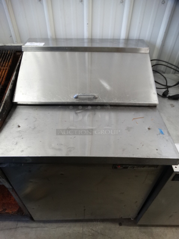 NICE! True Model TSSU-27-8 Stainless Steel Commercial Sandwich Salad Prep Table Bain Marie Mega Top. 115 Volts, 1 Phase. 27.5x30x41.5. Cannot Test Due To Cut Cord