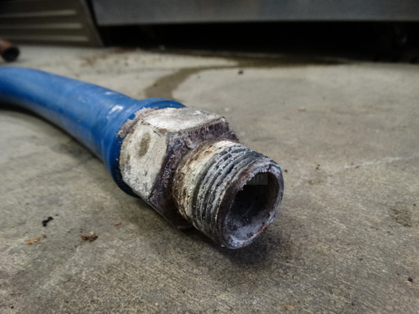 Dormont Gas Hose. 32" - Image 2 of 3
