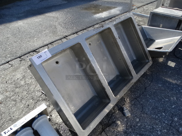 NICE! Hatco Model HWBLI-3D Stainless Steel Commercial 3 Bay Steam Table Drop In. 120 Volts, 1 Phase. 44x24x38 - Image 3 of 5