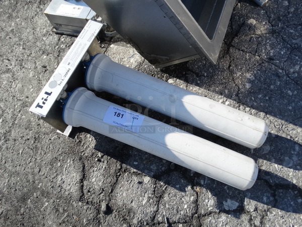 Tri-L White Poly 2 Cartridge Water Filtration System. 12x10x26 - Image 2 of 5